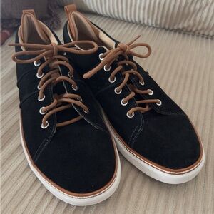 Women’s Harmony783 black suede shoes  sneakers size 11.5 NEVER WORN